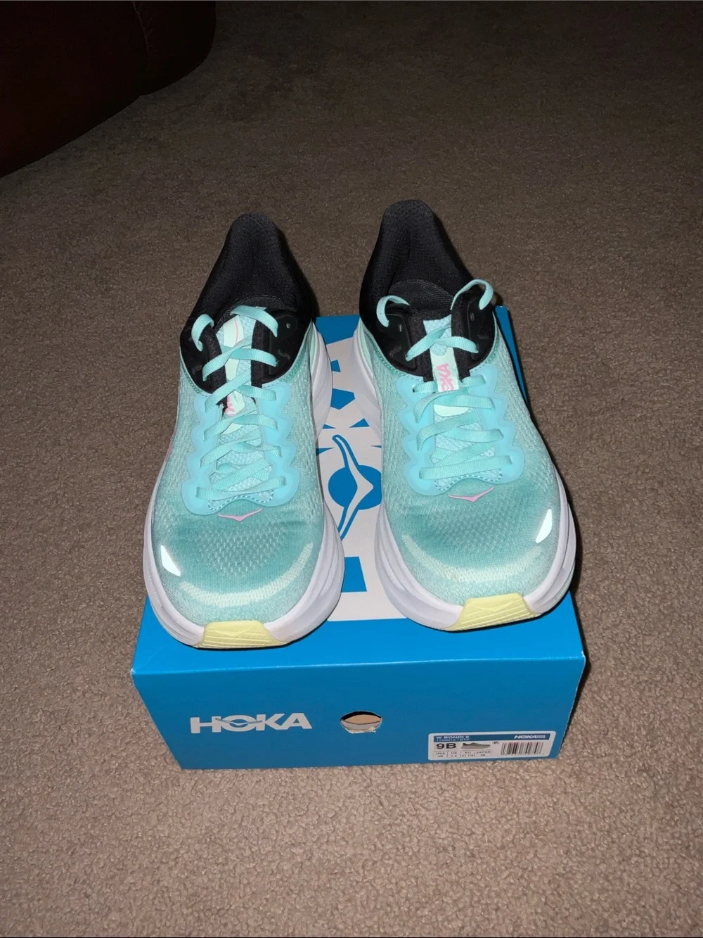 Women’s Hoka Bondi 9 size 9